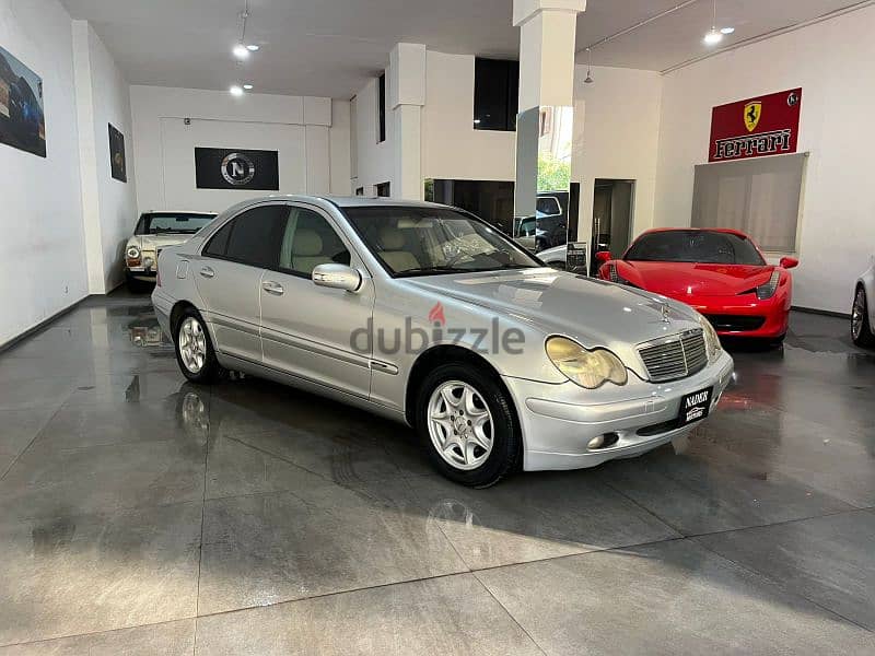 Mercedes-Benz C 200 V4 2002 10