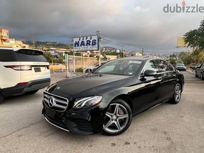 Mercedes-Benz E300 4 matic 2017 VERY CLEAN !!