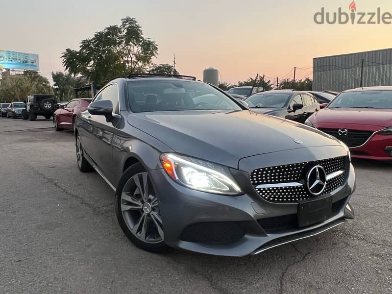 Mercedes-Benz C300 coupe 2017 V4 CLEAN CAR 1