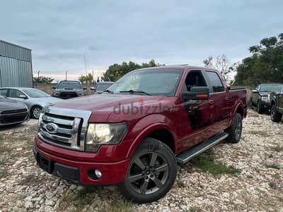 Ford F150 2014 FX4 6.2 L V8 NO ACCIDENTS !