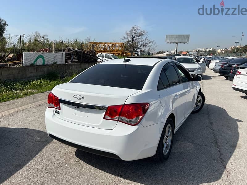 Chevrolet Cruze 2016 v4 FULL OPTIONS good condition 1