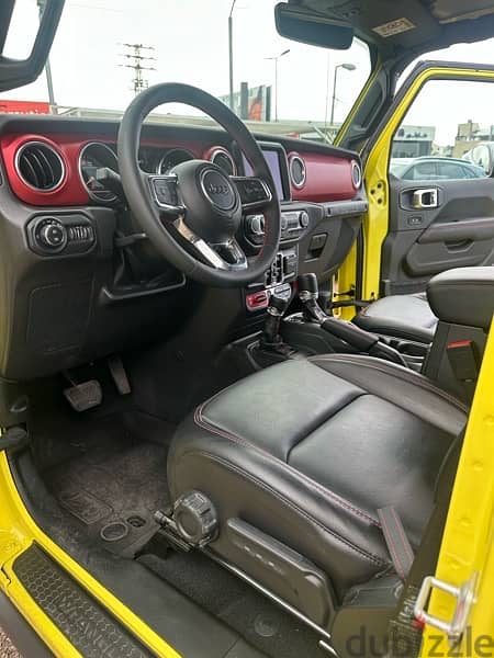 Jeep Wrangler Rubicon 2023 12