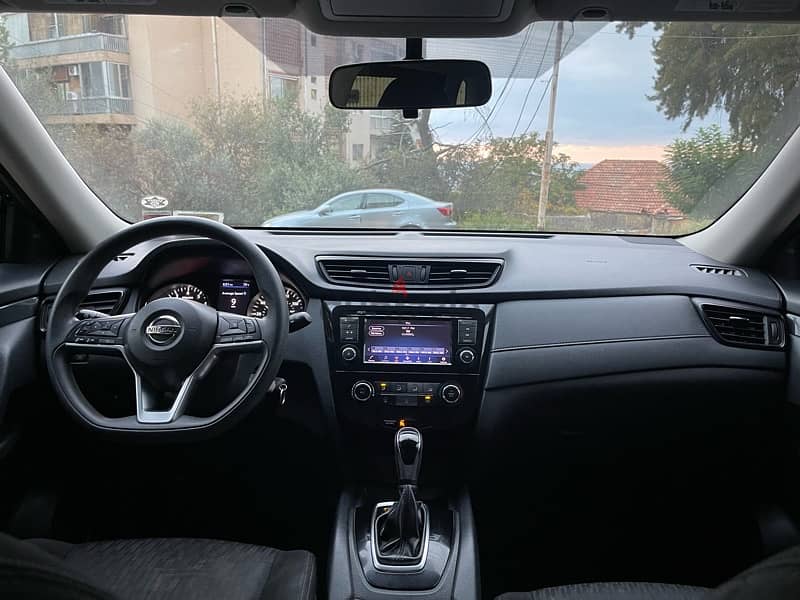 Nissan Rogue 2018 4