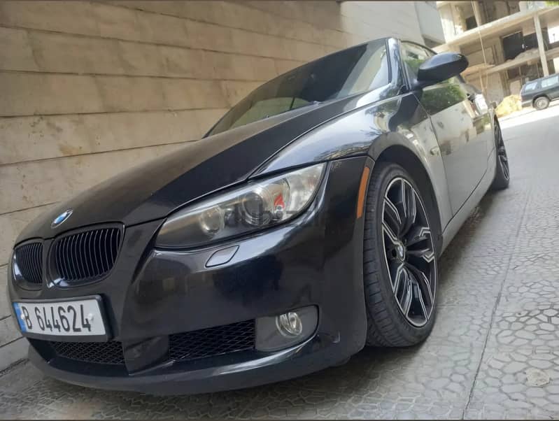 BMW 3-Series 2008 1