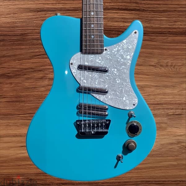 Danelectro 63 electric guitar 3