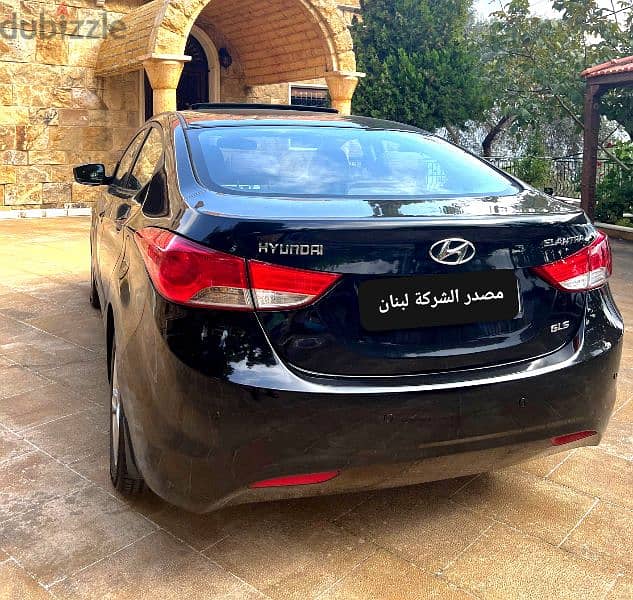 2014 Hyundai Elantra high package مصدر الشركة لبنان زوائد الفئة الاولى 10