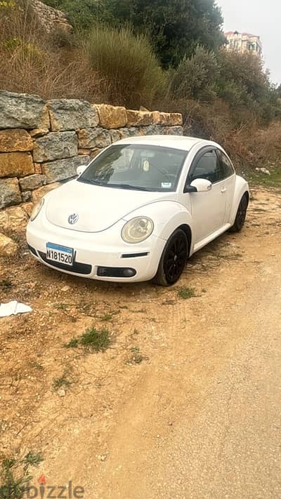 Volkswagen New Beetle 2010