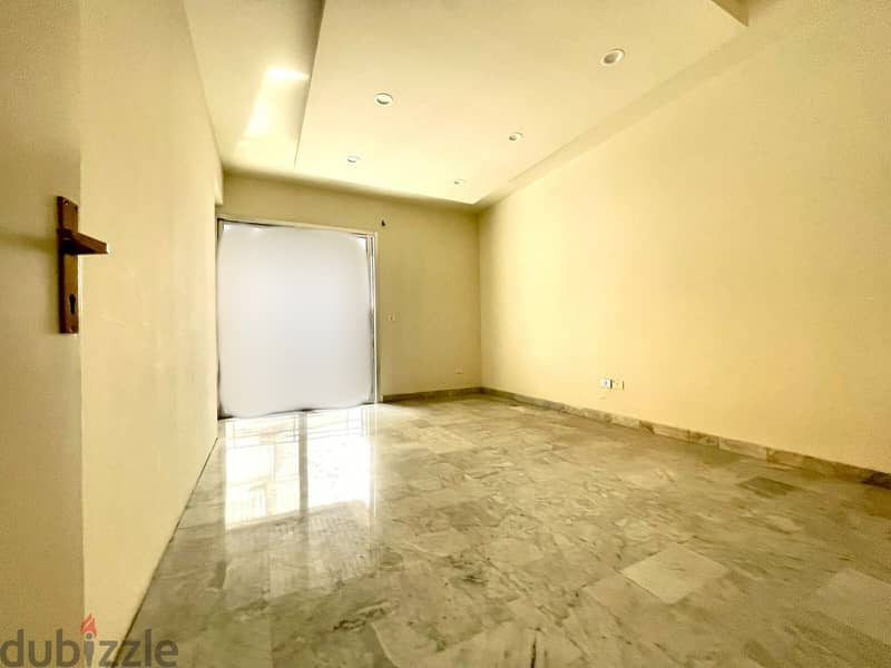 JH24-3666 Office 250m for rent in Achrafieh, $ 1,500 cash 1