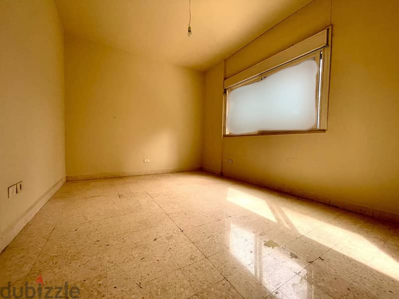 JH24-3666 Office 250m for rent in Achrafieh, $ 1,500 cash 6