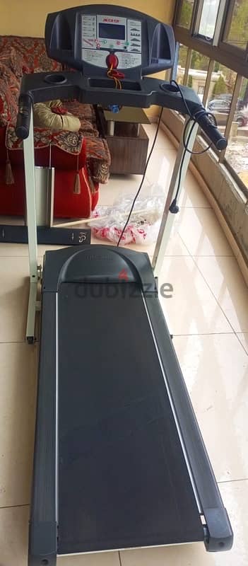 treadmill as good as new 2