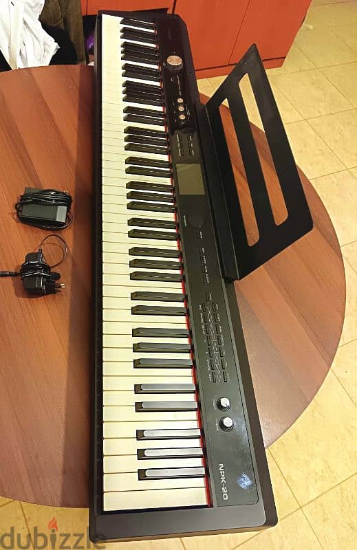 electric piano brand new with certificate 5