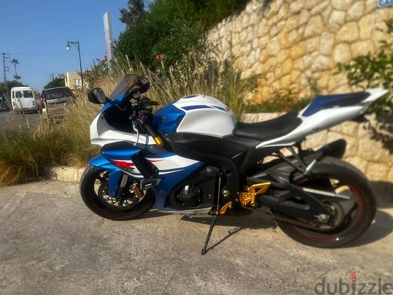 GSX-R1000 9