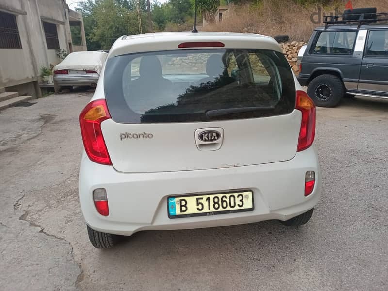 Kia Picanto 2013 1