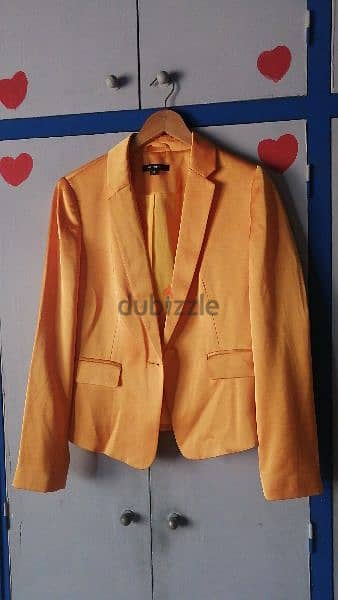 Blazer size 36