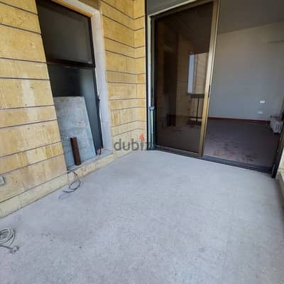 Spacious apartment in Rabieh for sale شقة واسعة في الرابية للبيع