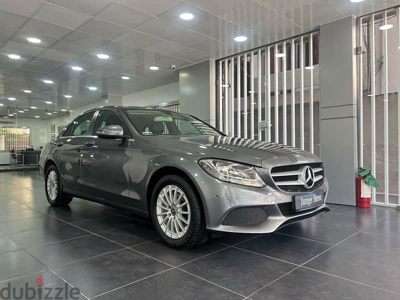 Mercedes-Benz C-Class 2018 2