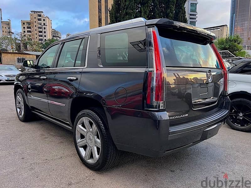 Cadillac Escalade Impex source one owner 4