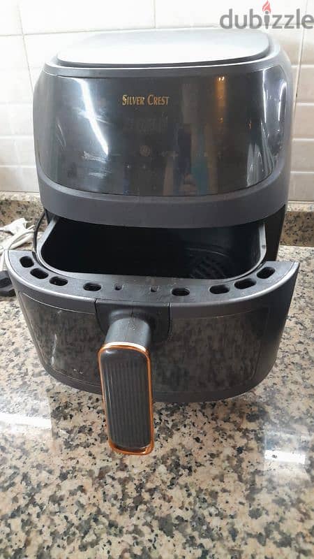 silver crest air fryer made in Germany like new 2