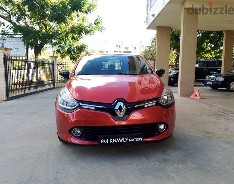 Renault Clio Bassoul & Hneine one owner 2