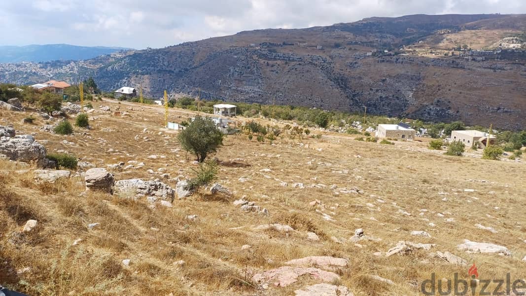 Land for sale in Tarchich ارض للبيع في ترشيش 1