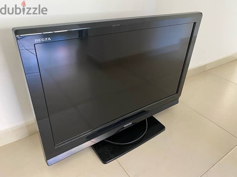 3 x 32” inch TV. Toshiba, LG, Hisense 1