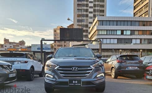 Hyundai Tucson 2.0L 4WD