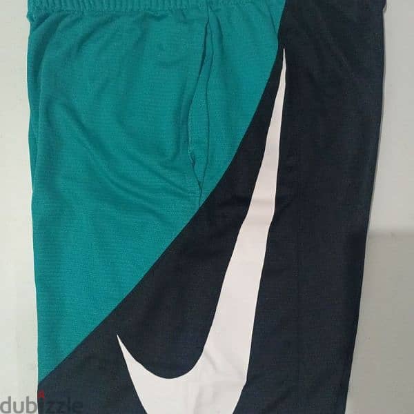 new Nike short size M original 2