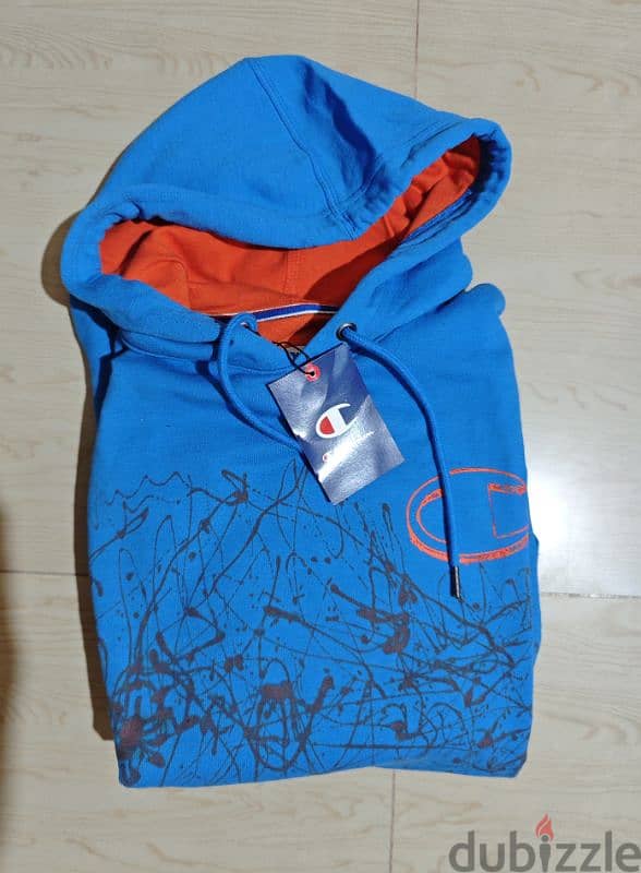 new champion hoodie size M, L 1