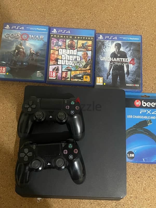 PS4 used like new 1