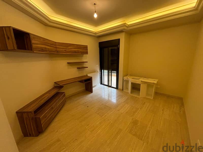 Dlebta | Signature | UNFURNISHED Decorated 160m² Apartment | Open View 4