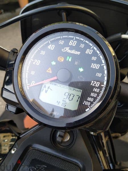 Indian FTR 1200cc only 900klm on odo abd cruise control 6