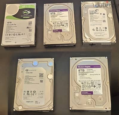 4x 8tb 1x 10tb HDDs 100% Health and Performance