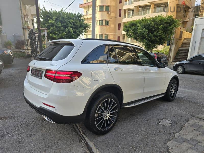 Mercedes-Benz GLC300 4 matic 2016 Designo Sport Plus Clean!!! 3