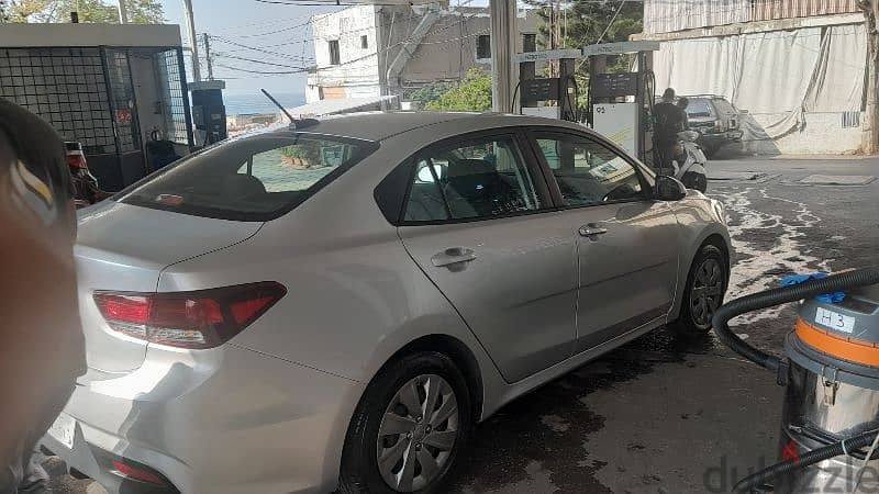 Kia Rio 2019 8