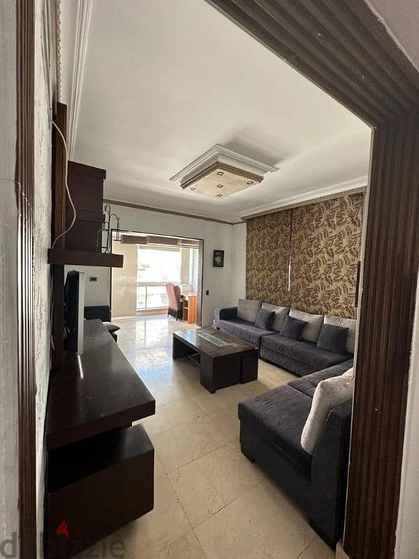 Open View l Elegant 200 SQM Apartment in Sakiet al Janzeer . 2