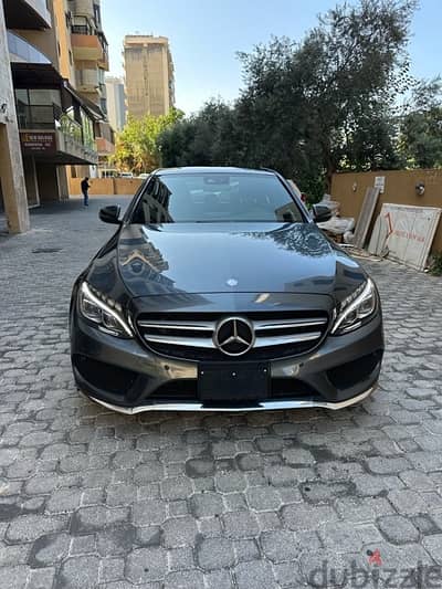 Mercedes C 300 AMG-line 4matic 2016 dark gray on black (clean carfax)