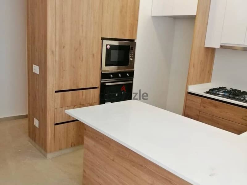 L16184-Renovated & Modern Apartment For Rent in Achrafieh, Nazareth 3