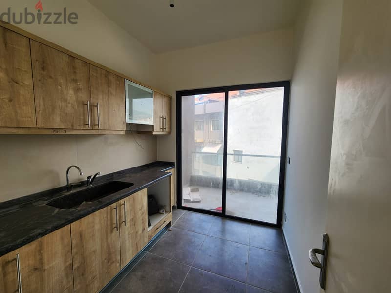 RWB173EA - 120 sqm Apartment for sale in Bouar 4