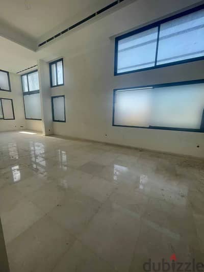 SHORT TERM ! DUPLEX IN ACHRAFIEH PRIME (350SQ) 4 BEDROOMS , (ACR-731)