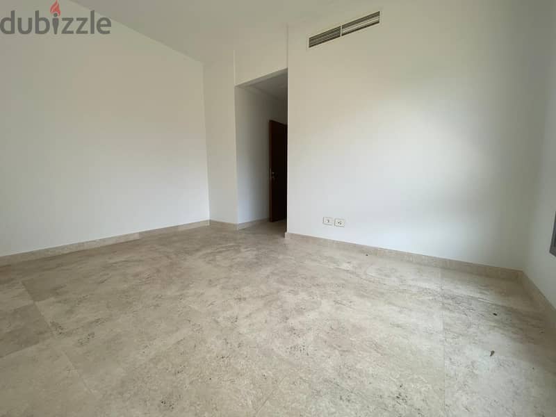 Apartment For Sale In Rawche شقة للبيع في الروشة 10