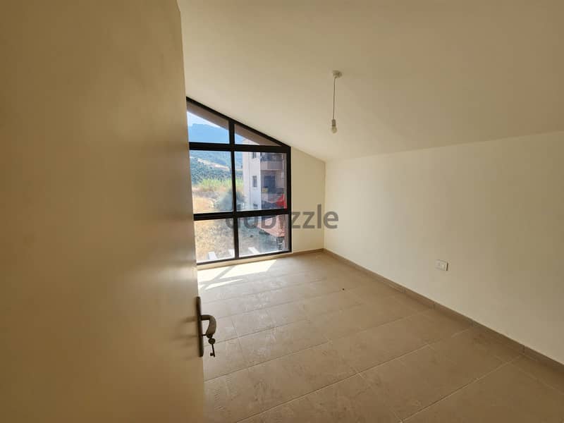 RWB174EA - Brand New Duplex Apartment for sale in Bouar 6