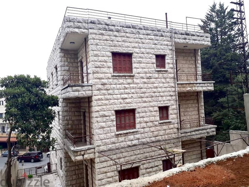 613 SQM Prime Location Building in Aley Town, Aley, Mount Lebanon 2