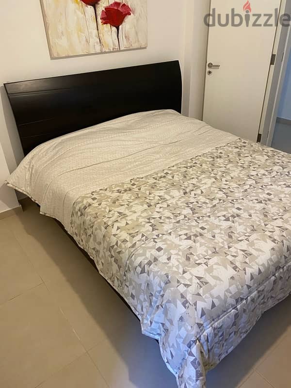 bedroom with 5 pieces in Super condition 0