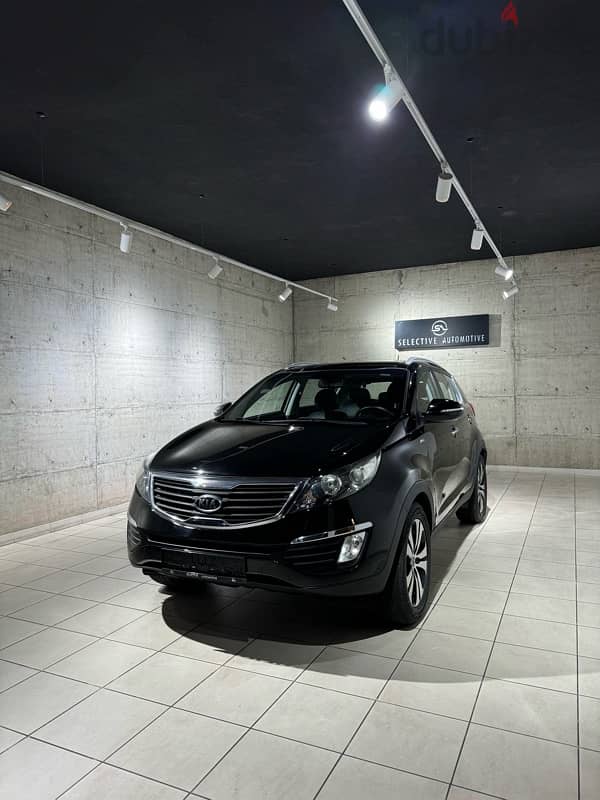 Kia Sportage 2012 company source fully loaded 3