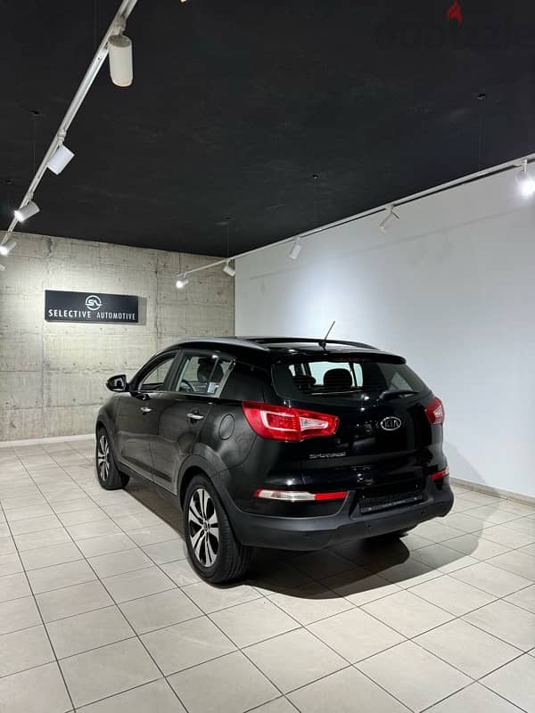 Kia Sportage 2012 company source fully loaded 14