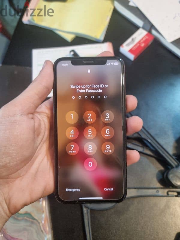 iPhone 11 Pro 0