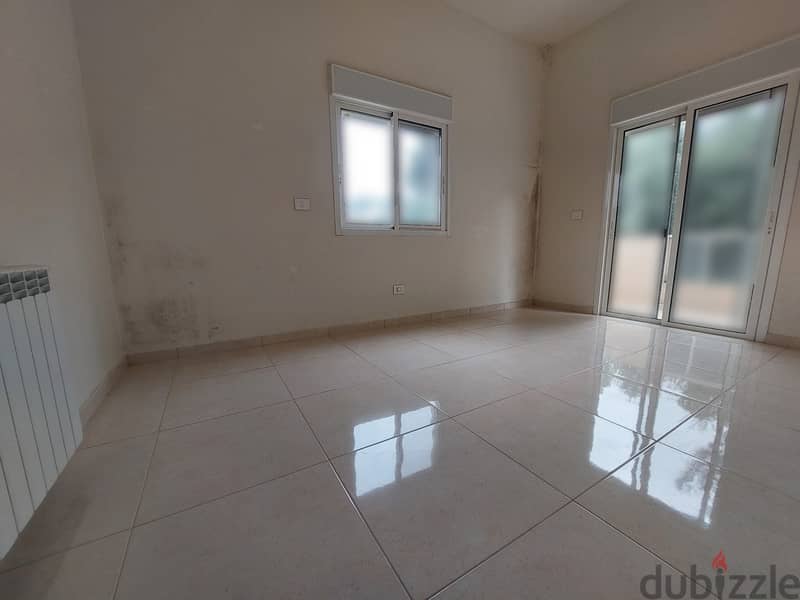 Apartment for sale in Ain Alaq شقة للبيع في عين علق 4