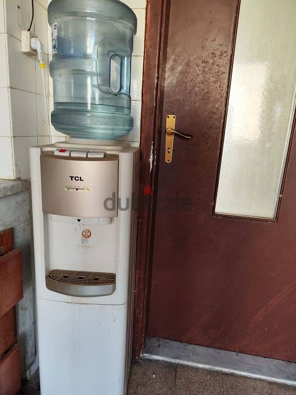 Water dispenser  كولير مي 0