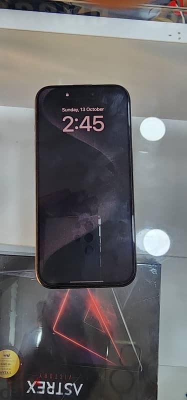 iPhone 15 pro 256gb 2