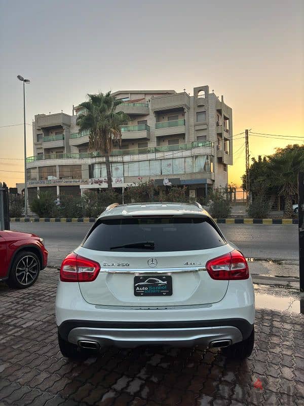 Mercedes-Benz GLA-Class 2016 5